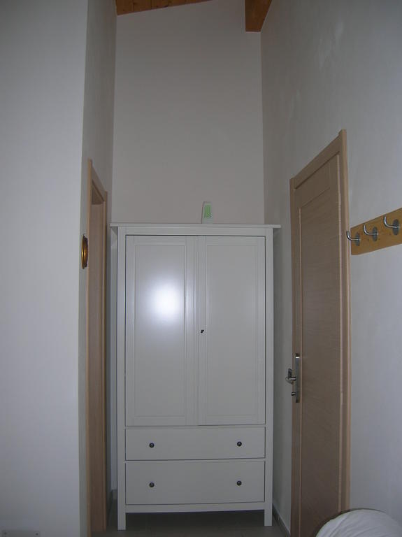 B&B S'Ena Suni Phòng bức ảnh